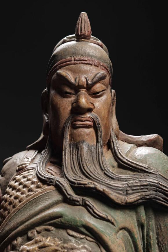 億品兆富株式會(huì)社（AALPZF）木雕彩繪 ?關(guān)公造像