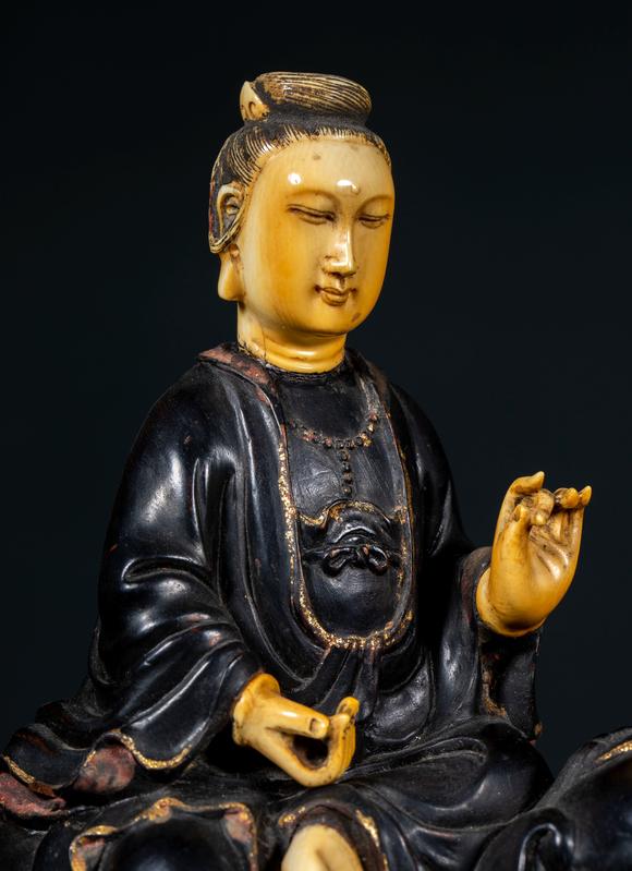 億品兆富株式會社（AALPZF）清 紫檀嵌珍寶 文殊普賢 佛坐像