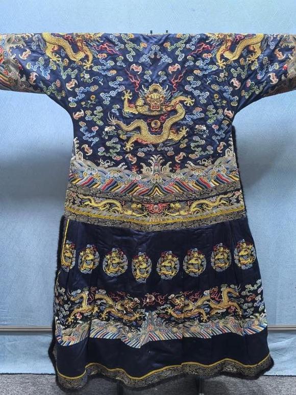 日本松町古美龍袍