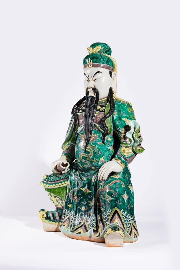 中鴻信清 五彩關(guān)公坐像