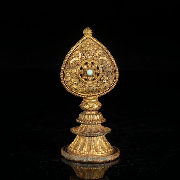 藝是拍賣清·藏傳佛教銅鎏金八吉祥紋供器
