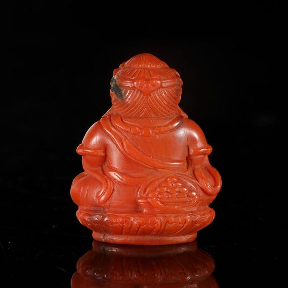 藝是拍賣清·南紅瑪瑙黃財神像