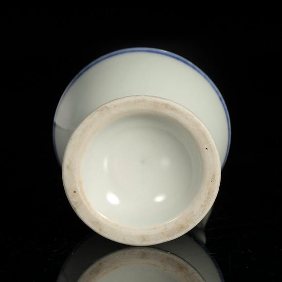藝是拍賣(mài)清·青花軍持