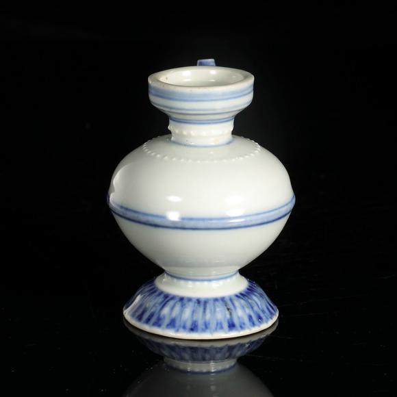藝是拍賣(mài)清·青花軍持