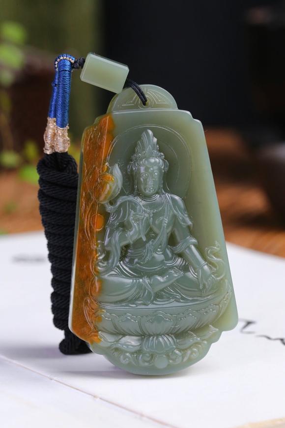 北京唐潮拍賣(mài)有限公司坐蓮觀音