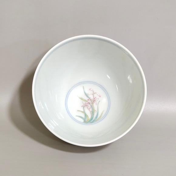北京唐潮拍賣有限公司蘭花內繪雞心杯