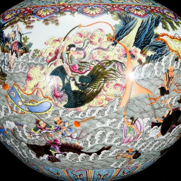 北京唐潮拍賣有限公司粉彩八仙過海各顯神通人物故事紋天球瓶