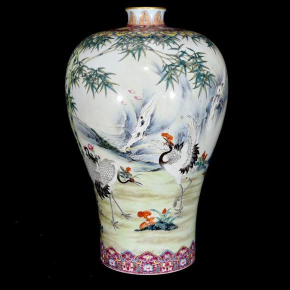 北京唐潮拍賣有限公司花鳥鶴紋梅瓶