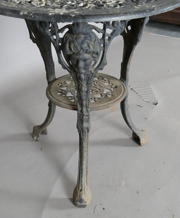 TooveysA Victorian cast iron pub table base with a later alloy top, height