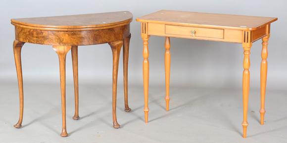 TooveysA late 20th century satinwood side table, fitted with a single friez