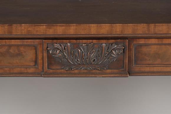 DreweattsA FINE REGENCY CARVED MAHOGANY CONSOLE OR SERVING TABLE, ATTRIBUTED TO GILLOWS, CIRCA 1815