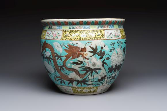 Rob Michiels AuctionsA Chinese famille rose turquoise-ground Dayazhai-style 'Dragons' fish bowl or jardinière, 19th C.