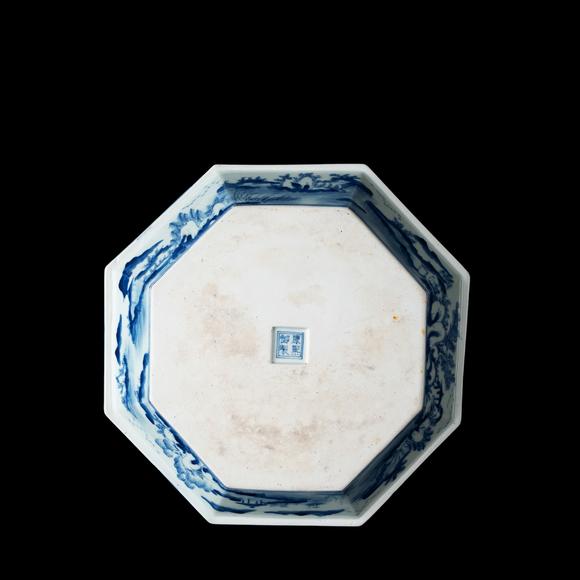 東京銀座（古美術(shù)宋磁）清 青花山水文人八角皿