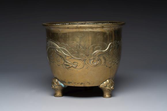 Rob Michiels AuctionsA large Chinese bronze 'Dragon' tripod censer, 19th C.