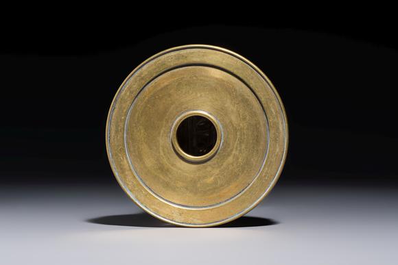 Rob Michiels AuctionsA Chinese bronze handled censer and stand, 17/18th C.