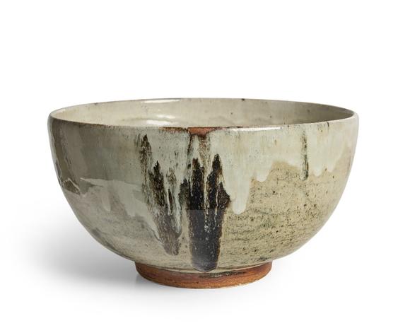 RoseberysWilliam Marshall (1923-2007)?

Very large bowl, circa 1985