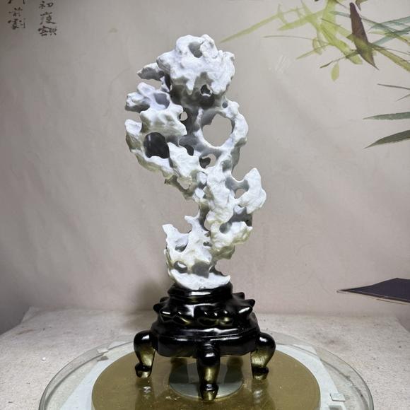 山東瑞蚨興拍賣白太湖 52*23*18 