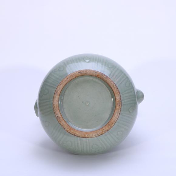 春和美術(shù)元 龍泉窯青釉劃花執(zhí)壺