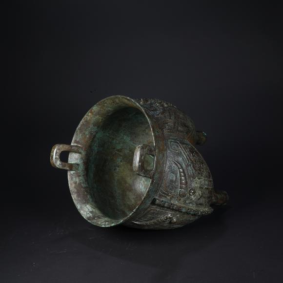 春和美術(shù)商 青銅獸面紋鬲