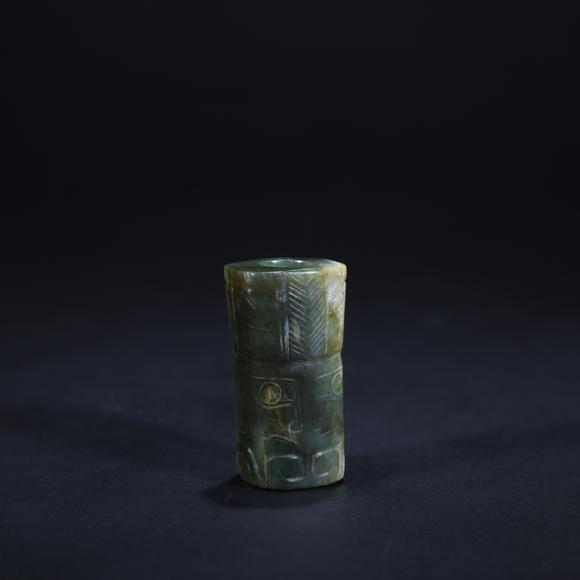 春和美術(shù)獸面紋玉勒子