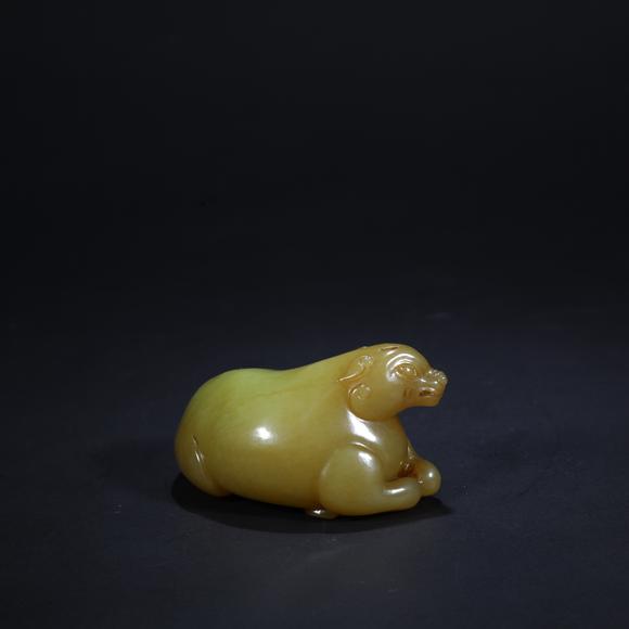 春和美術(shù)漢代黃玉臥獸