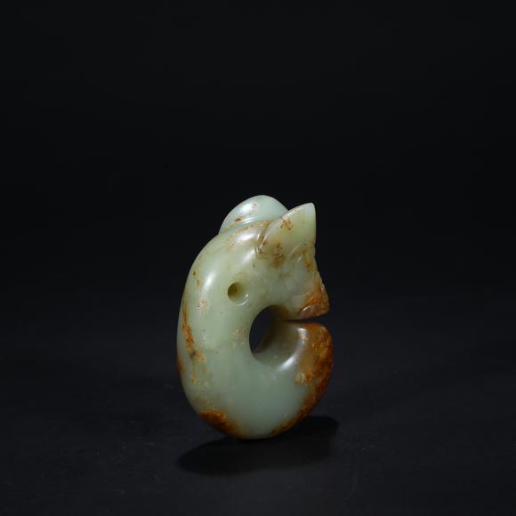 春和美術(shù)紅山白玉龍