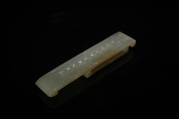 北京懋隆拍賣清 玉卷云紋劍璏