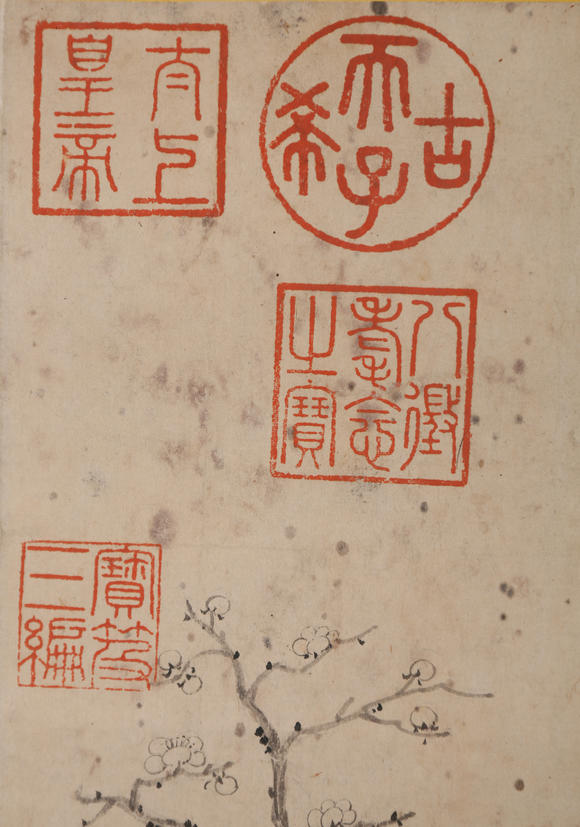 萬(wàn)領(lǐng)國(guó)際乾隆  梅花