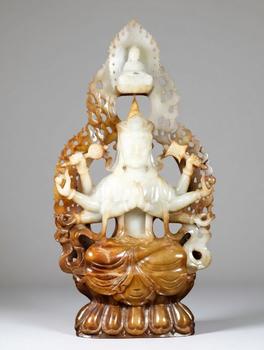 明 和田玉八臂鏤空佛像