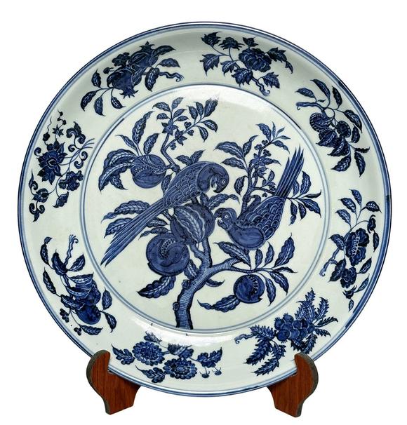 Castle AuctionA Chinese blue-and-white parrot plate, Ming Dynasty Pr. 