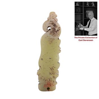 A CHINESE ARCHAIC JADE PHOENIX PENDANT