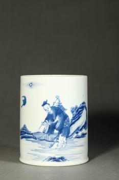 清乾隆 青花人物筆筒