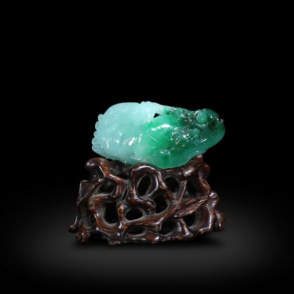 鐮倉美術(shù)清 翡翠雕青蛙蓮蓬擺件