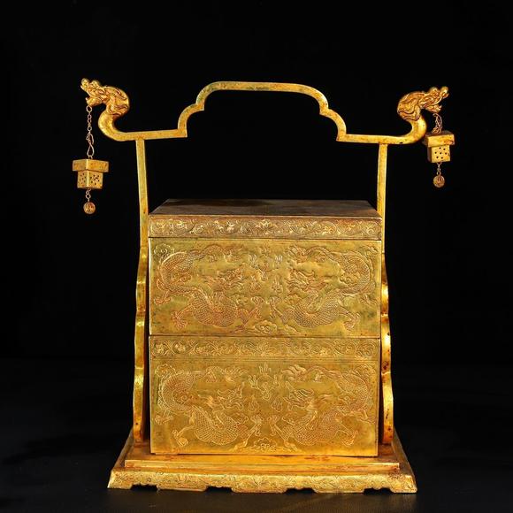 東京蕓術(shù)|關(guān)西古藏—薈萃雜項(xiàng)專(zhuān)場(chǎng)鏨刻十二生肖酒壺