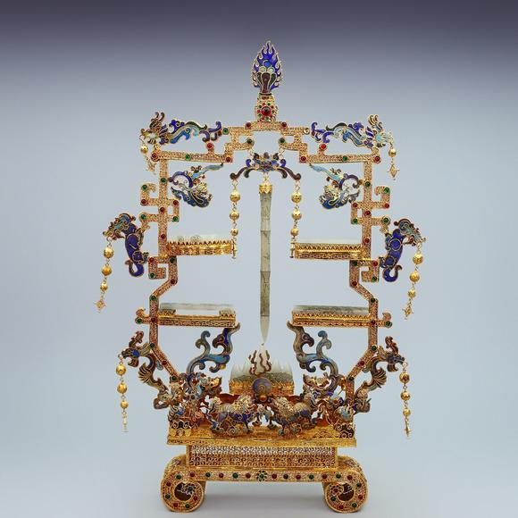 東京蕓術(shù)|關(guān)西古藏—薈萃雜項(xiàng)專(zhuān)場(chǎng)掐絲鑲嵌和田玉文房擺件