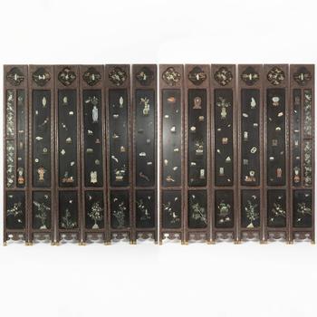A Jade and Hardstone-Inlaid Black and Gilt-Lacquer Twelve-Panel Floor Screen, Late Qing/Republican Period, 晚清/民國(guó) 雕漆嵌寶地屏一套共十二扇