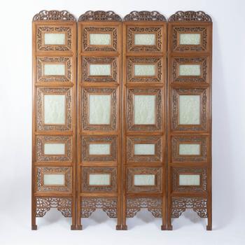 A White Jade-Inset Four-Panel Floor Screen, 20th Century, 二十世紀(jì) 嵌白玉雕花鳥(niǎo)紋地屏一套四扇