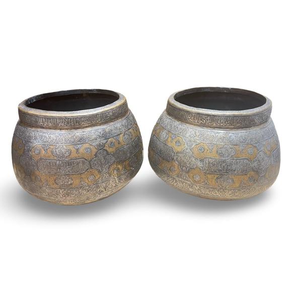 Kew AuctionsA PAIR OF MAMLUK REVIVAL SILVER-INLAID BRASS BOWLS, 20TH CENTURY