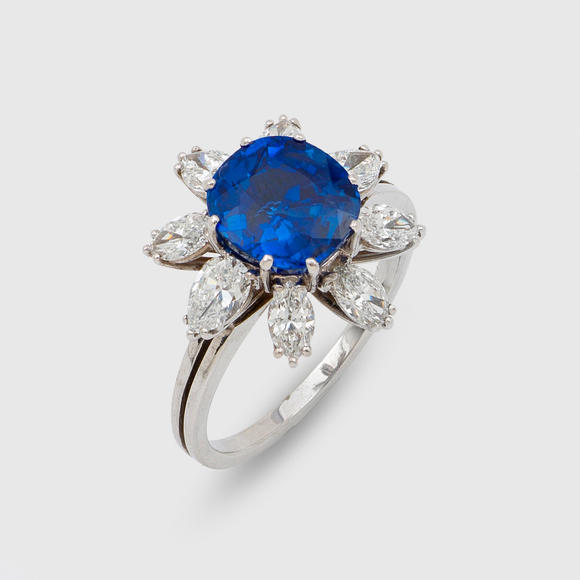 Schloss-Ahlden|196期中西藝術(shù)精品Prachtvoller Diamantring mit Sri Lanka-Saphir