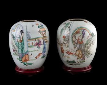 A pair of painted porcelain ginger jars, China, Qing dynasty (1644-1912), 19th century