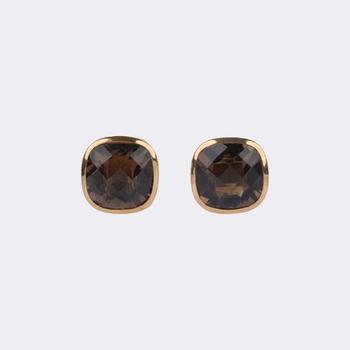 Pair of Smoky Quartz stud Earrings.