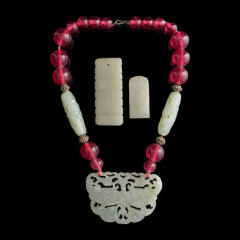 清代或更晚 料珠串玉項鍊及玉佩兩件  A Chinese glass and jade necklace and two jade plaques