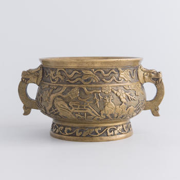 清代 胡文明款銅鶴鹿同春紋龍耳簋式爐  A Chinese bronze 'crane and deer' gui-form censer