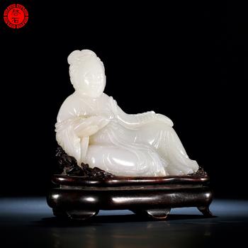 清 圓雕仕女擺件（帶木座）