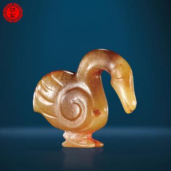明 圓雕天鵝佩