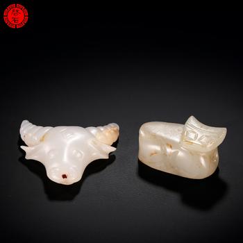 明 玉牛首、玉臥牛一組