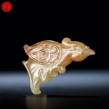 明 鷹攫人首形佩
