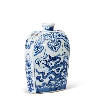明宣德 青花雲(yún)龍紋四系扁瓶