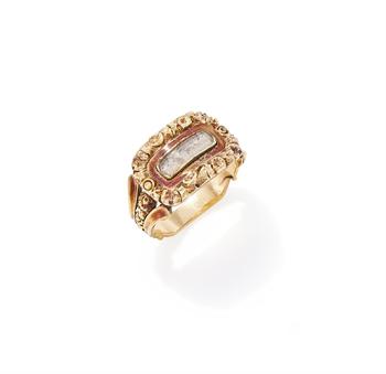 A REGENCY PANEL RING