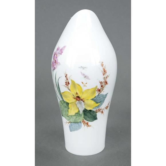 Historia AuktionshausFish-mouth vase, Meissen, 21st cent
